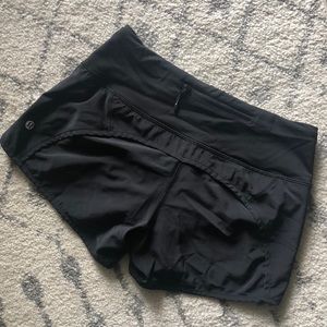 Lululemon speed up 4in short size 2